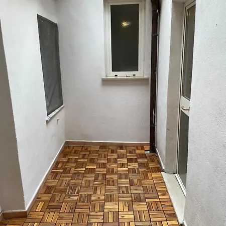 Di Via Monterone Apartment *